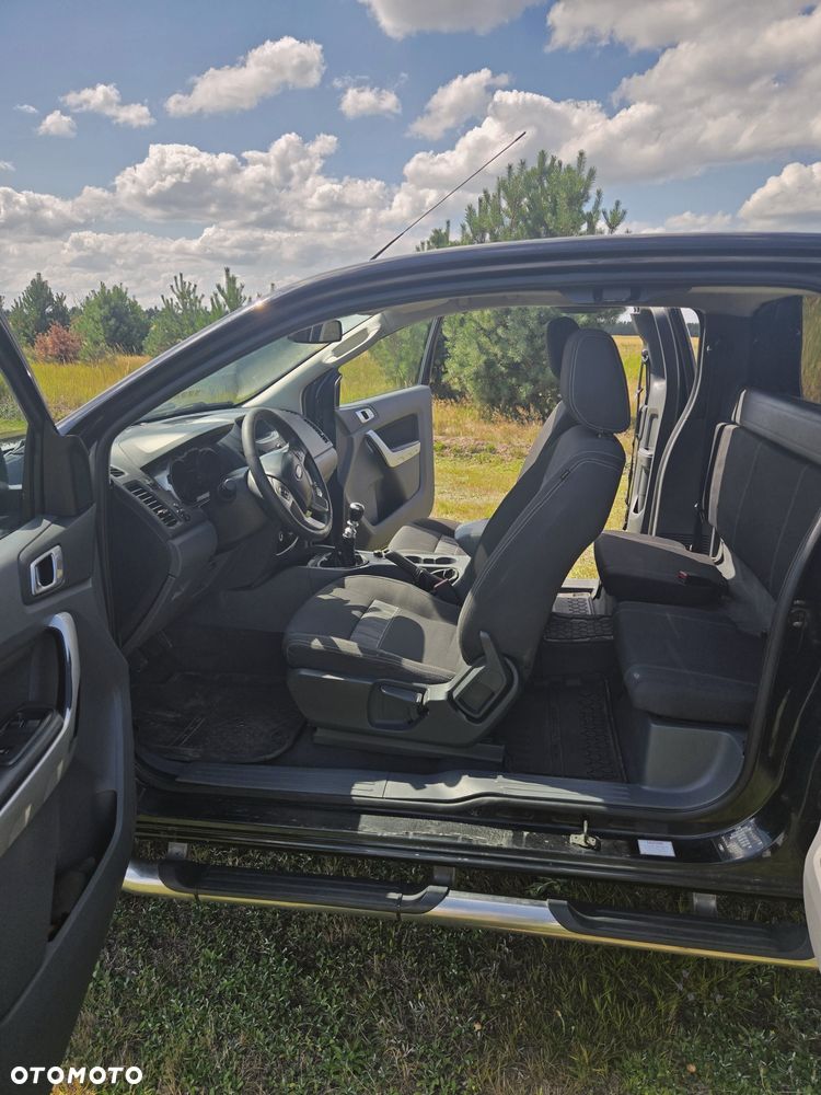 Ford Ranger - 5