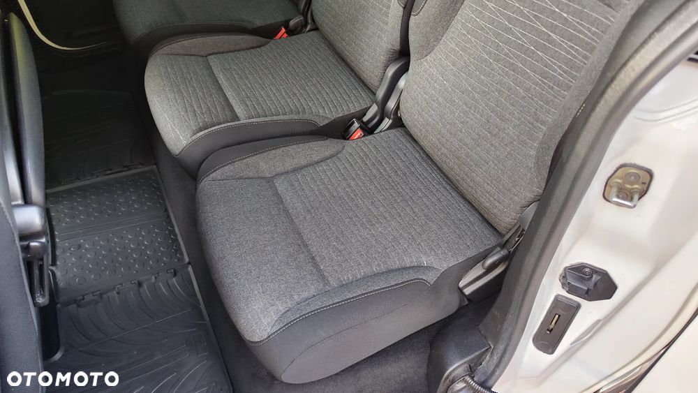 Citroën Berlingo Multispace BlueHDi 120 S&S SHINE - 22