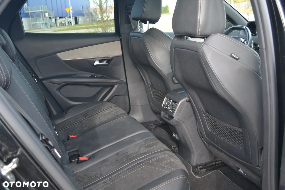 Peugeot 3008 1.6 PureTech GT S&S EAT8 - 29