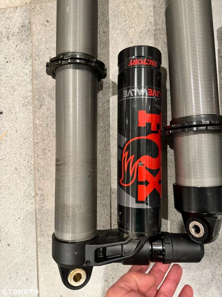 Nowe Amortyzatory Fox Factory Polaris RZR XP Turbo (7044774) prawy tył - 2