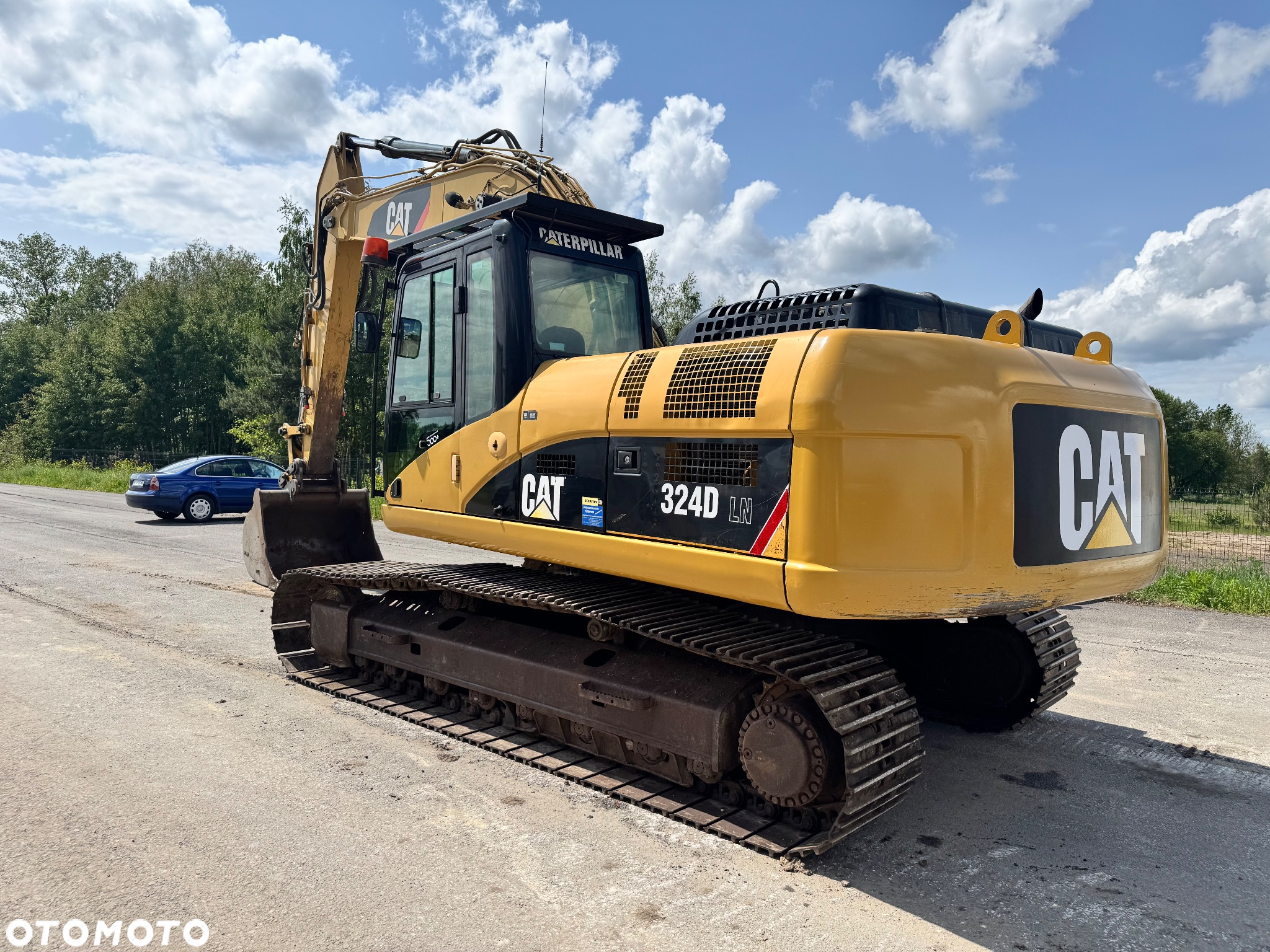 Caterpillar 324D - 8