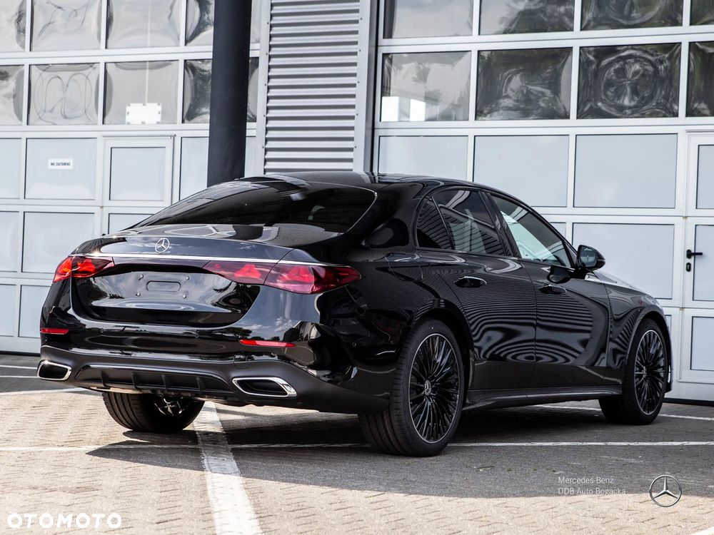 Mercedes-Benz Klasa E 220 d mHEV 4-Matic AMG 9G-Tronic - 6