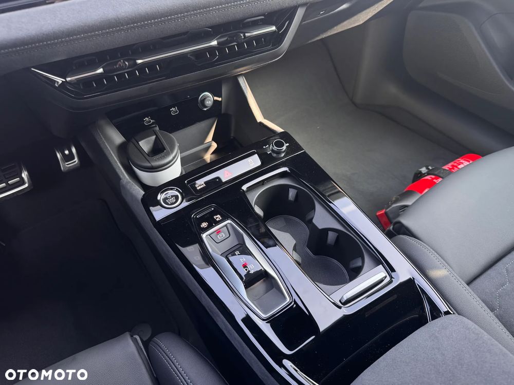 Audi A6 Avant e-tron - 23