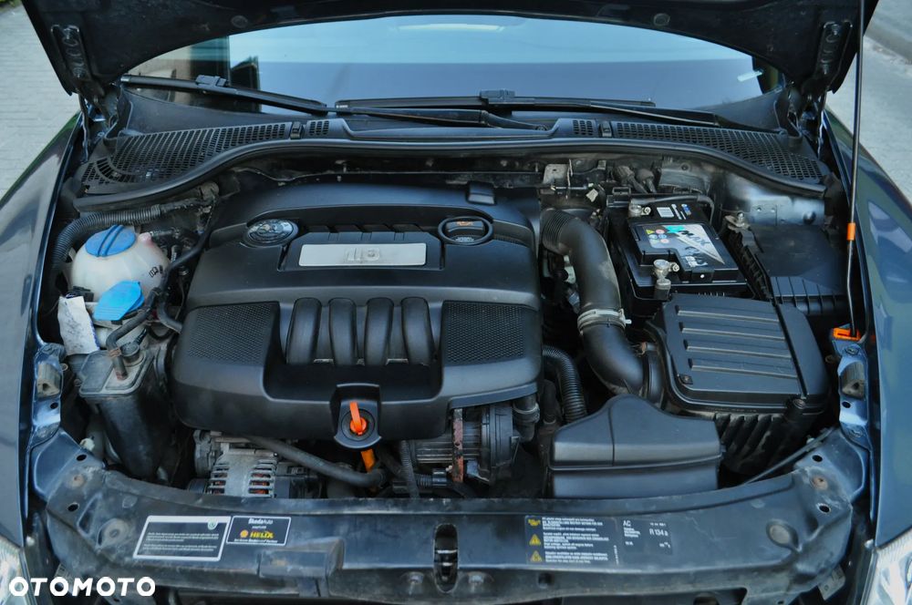 Skoda Octavia 1.6 Team Edition - 28