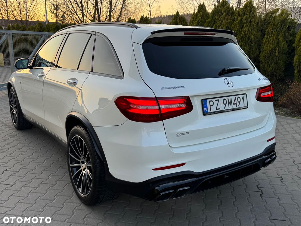 Mercedes-Benz GLC AMG 43 4Matic 9G-TRONIC - 24