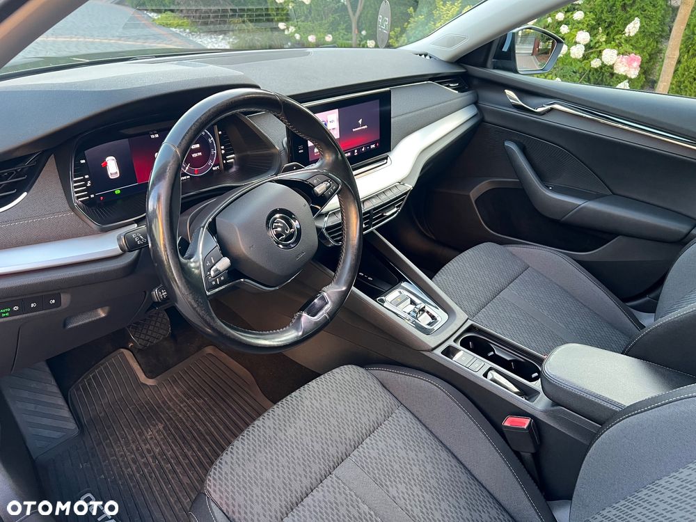 Skoda Octavia 2.0 TDI Style DSG - 21