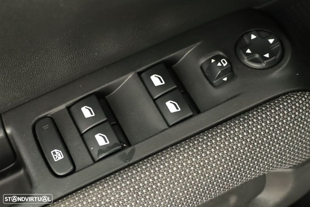 Citroën C3 Aircross 1.2 PureTech C-Series - 20