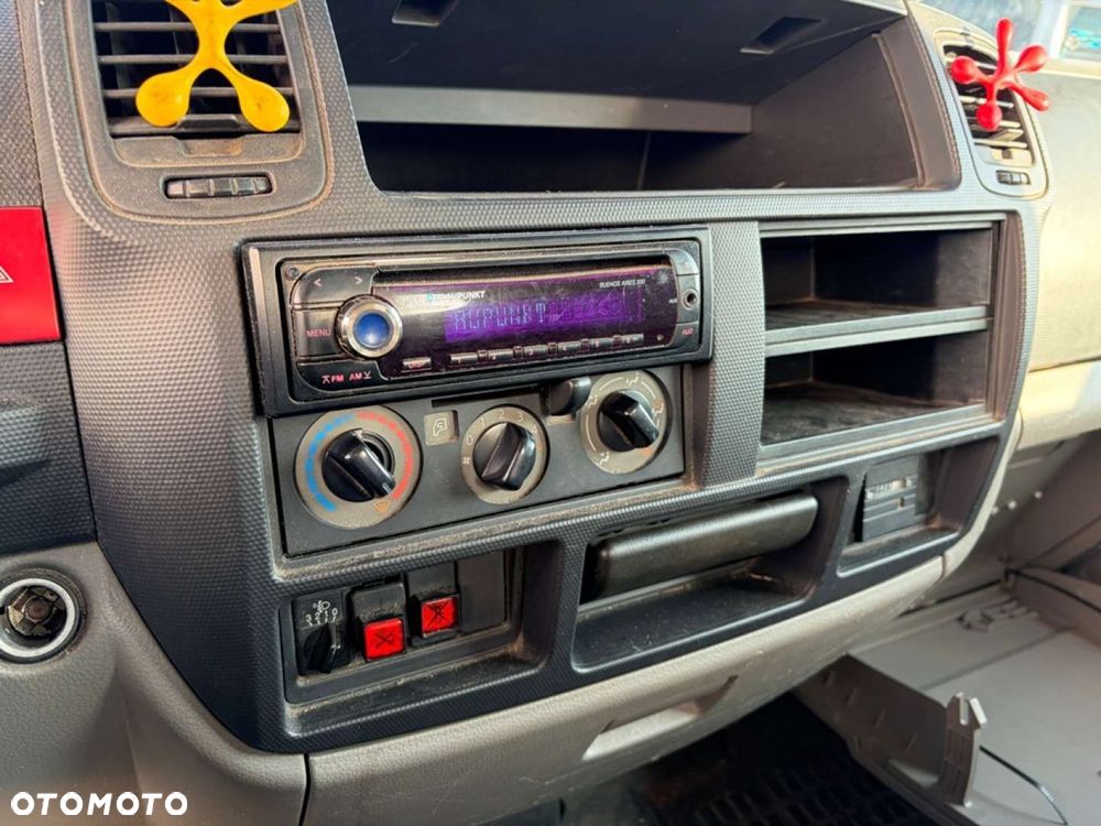 Nissan CABSTAR 35.11 / I rejestracja 2011 - 10