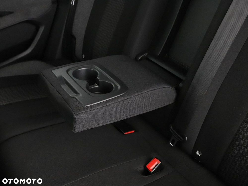 Peugeot 3008 1.5 BlueHDi Active S&S - 36