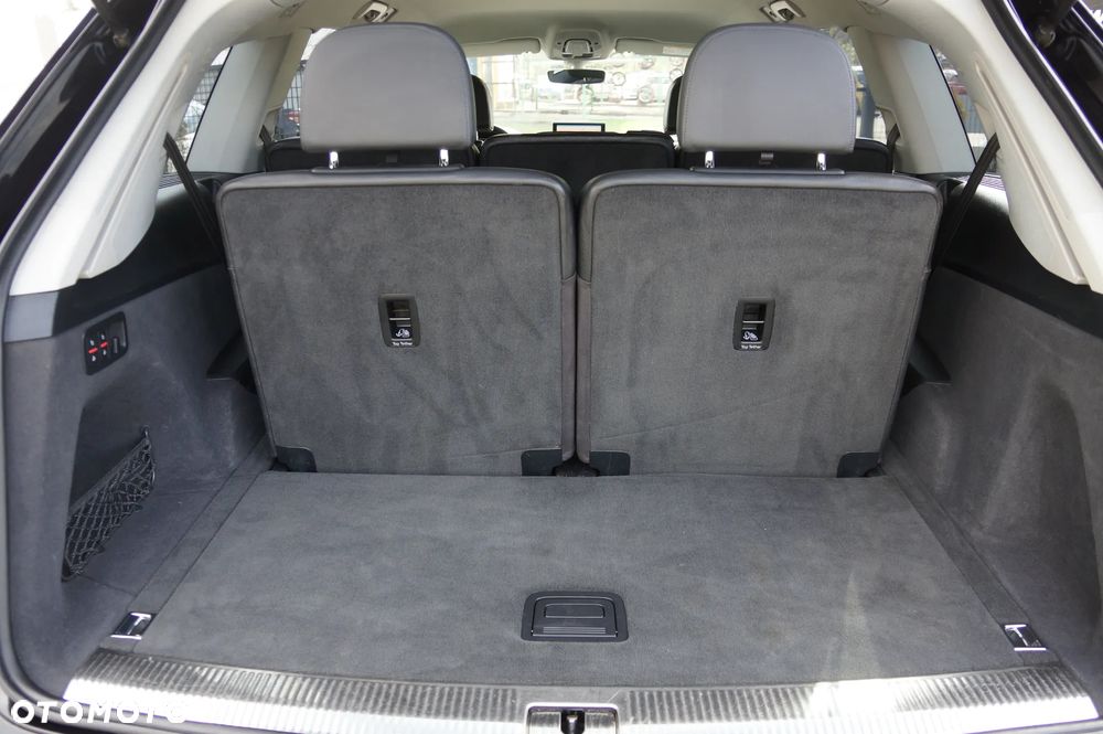 Audi Q7 3.0 TDI ultra Quattro Tiptronic - 36