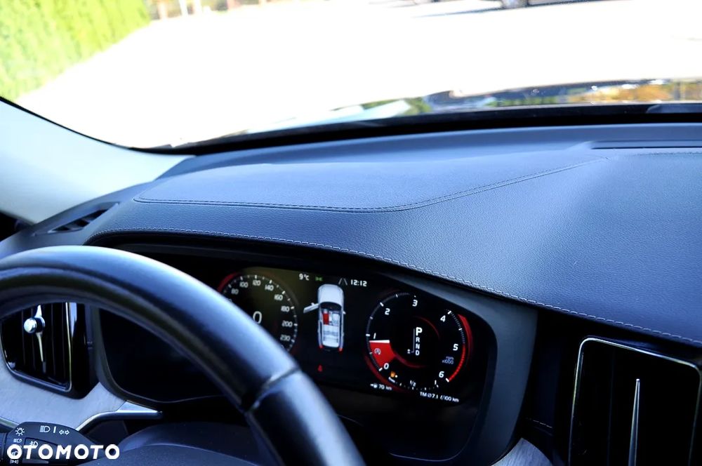 Volvo XC 60 D4 Inscription - 30