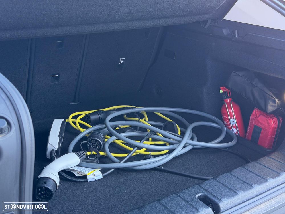 BMW iX2 eDrive20 - 18