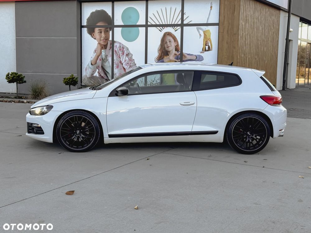 Volkswagen Scirocco 2.0 TSI - 4