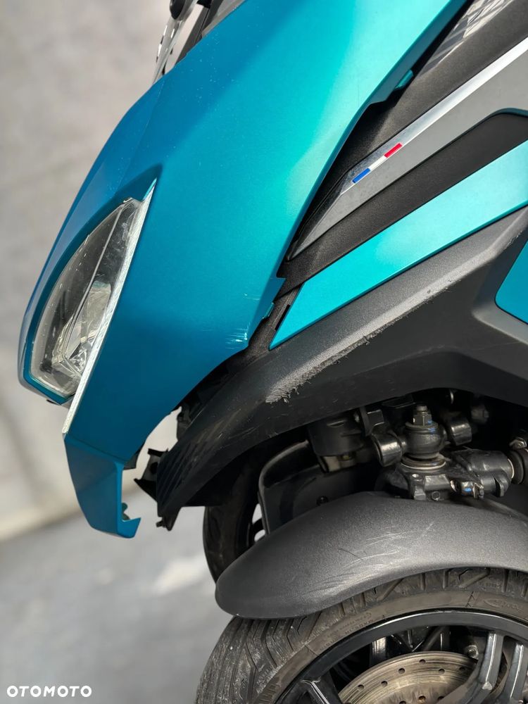 Peugeot Metropolis - 25