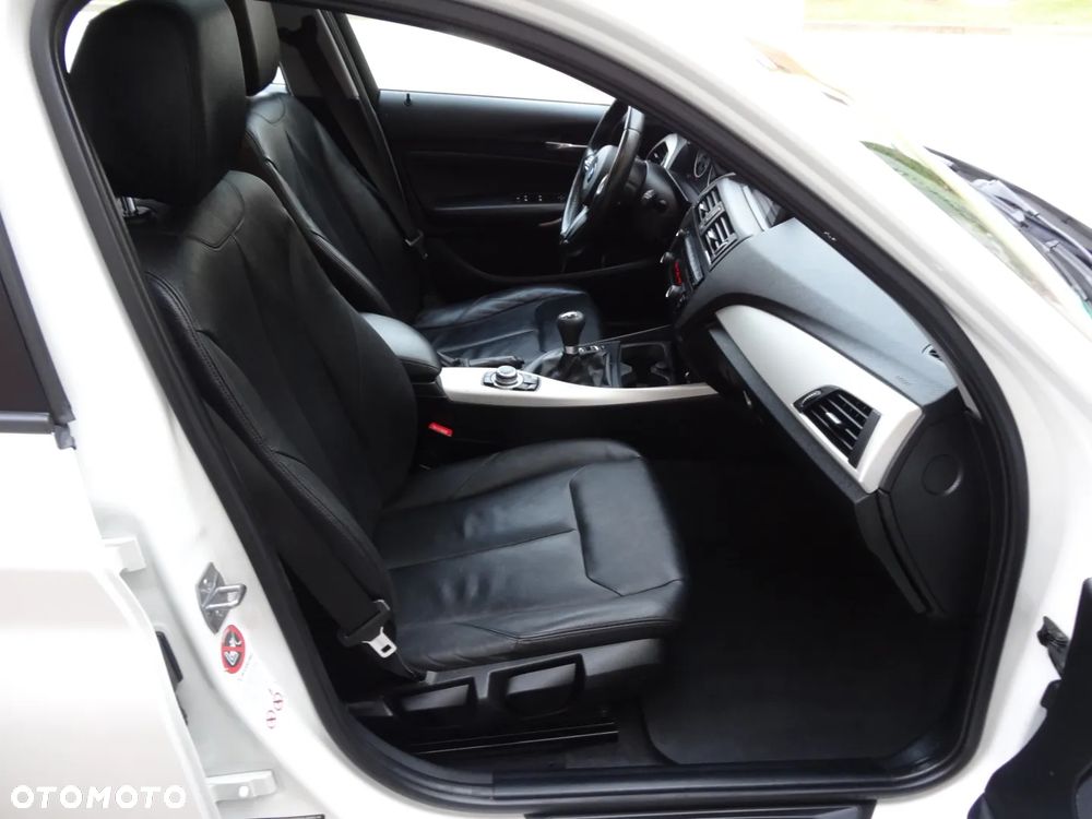 BMW Seria 1 116d DPF Edition Sport - 24