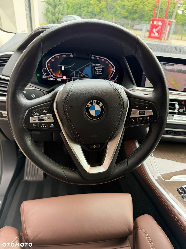 BMW X5 xDrive30d mHEV - 25