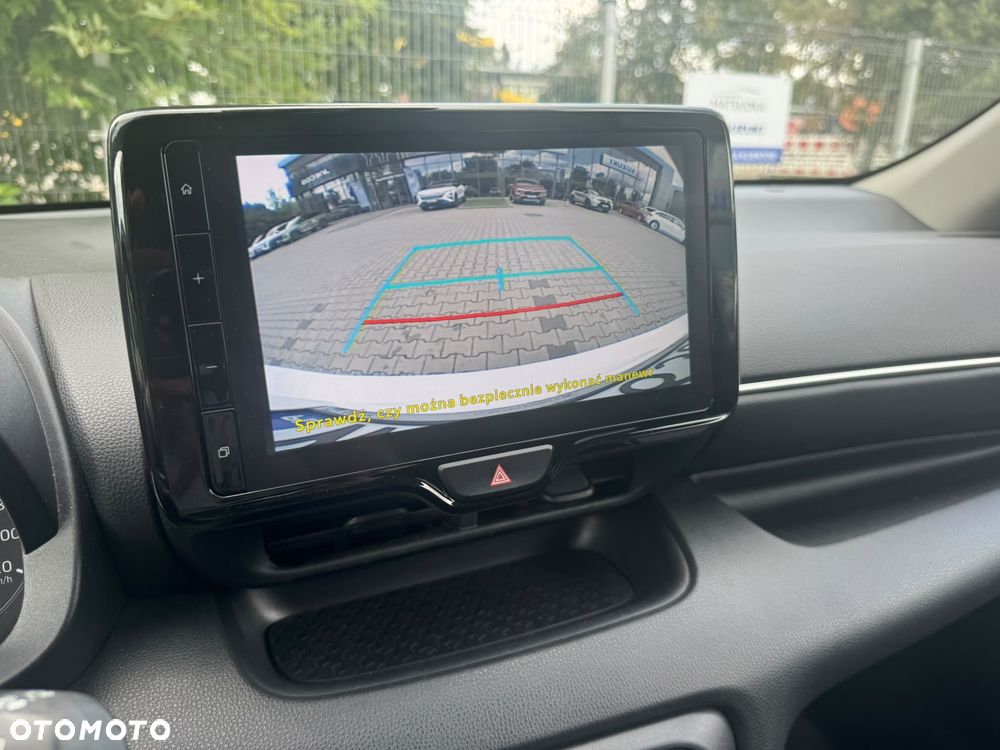 Toyota Yaris 1.5 Comfort - 10