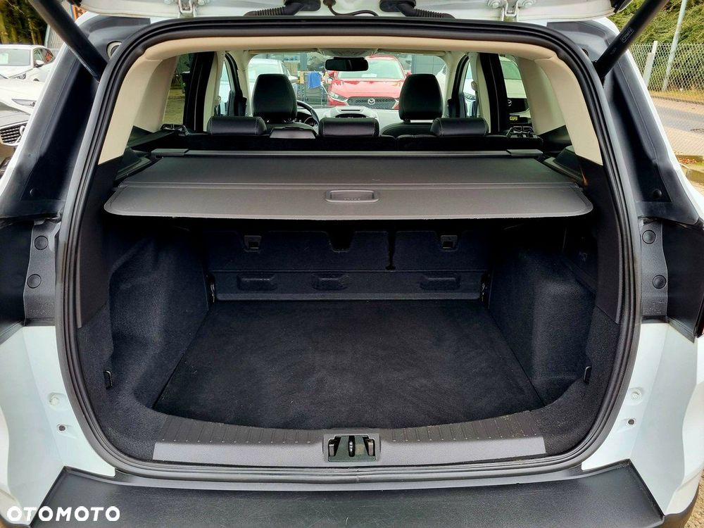 Ford Kuga 2.0 TDCi FWD Titanium - 14