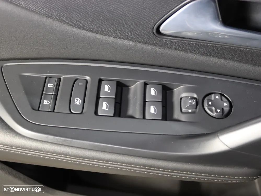 Peugeot 308 SW 1.2 PureTech Allure Pack EAT8 - 20