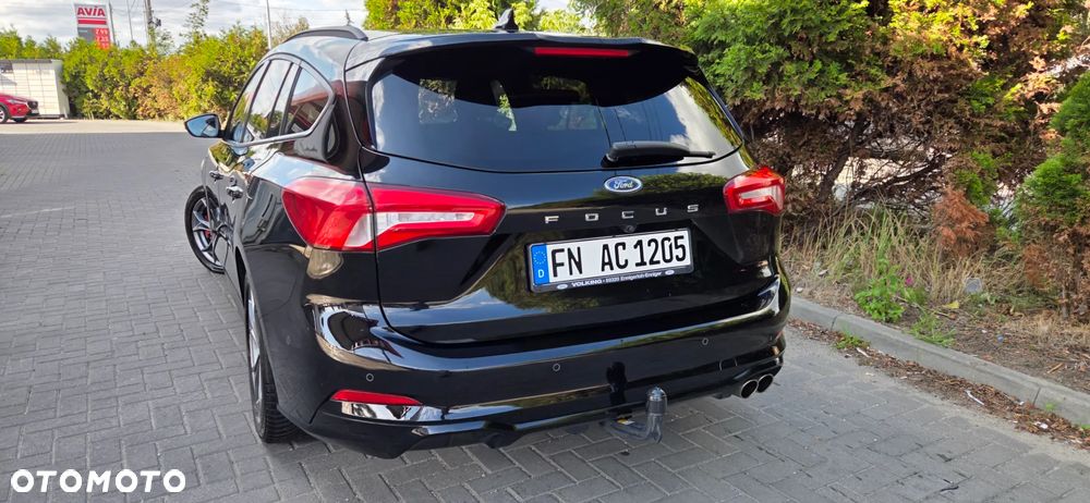Ford Focus 2.0 EcoBlue ST-Line - 11