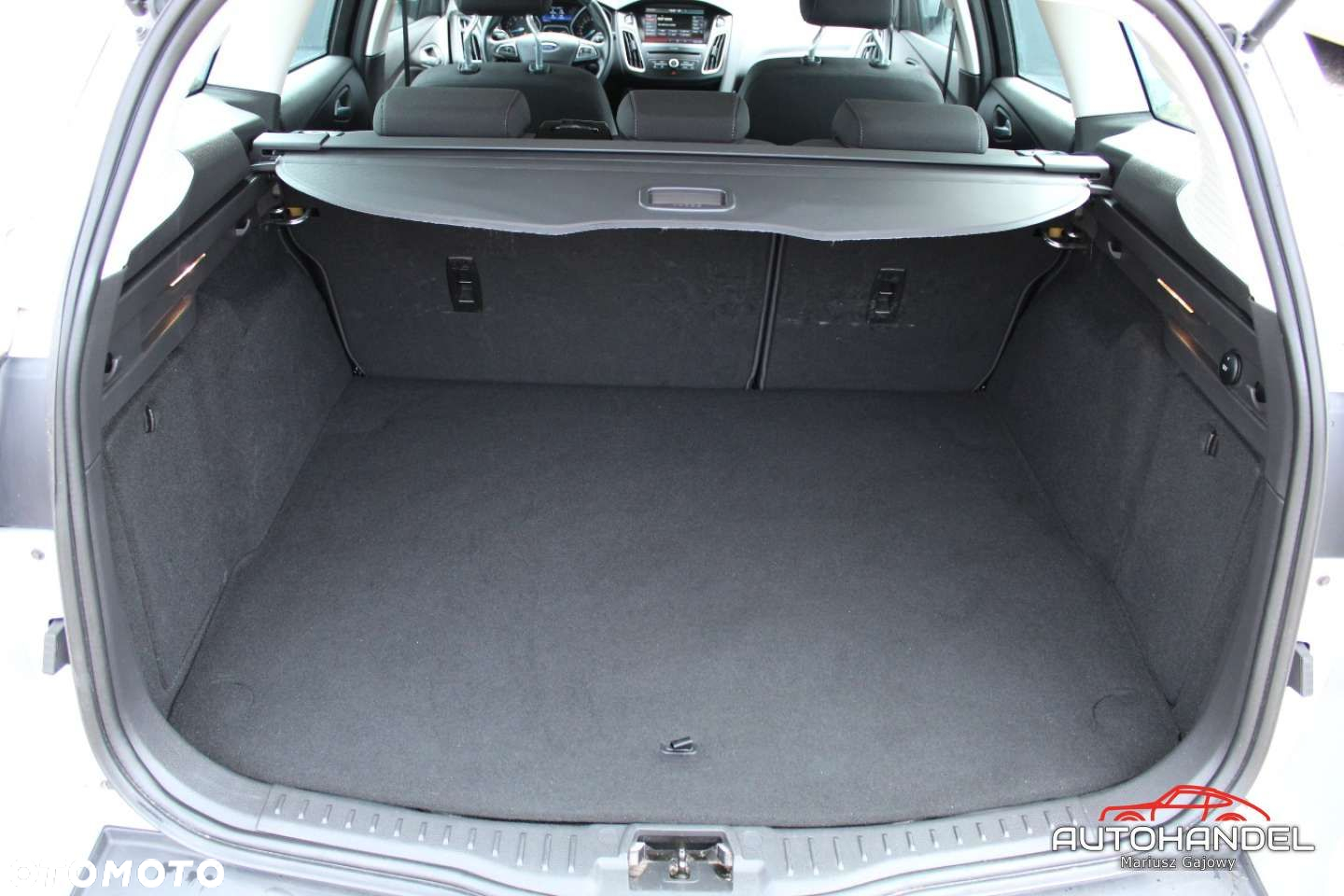 Ford Focus - 24