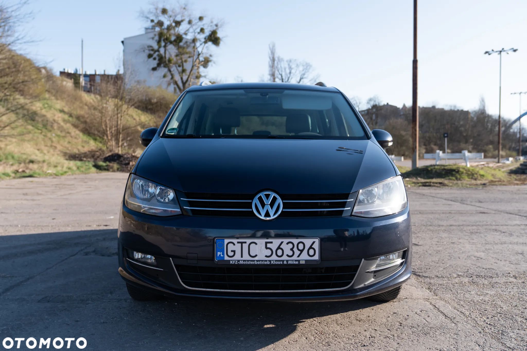 Volkswagen Sharan 1.4 TSI BMT Trendline DSG - 1