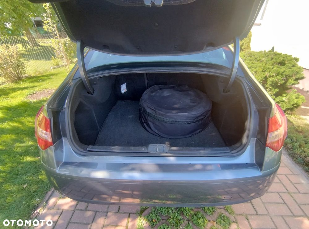 Citroën C5 2.0 16V Exclusive - 11