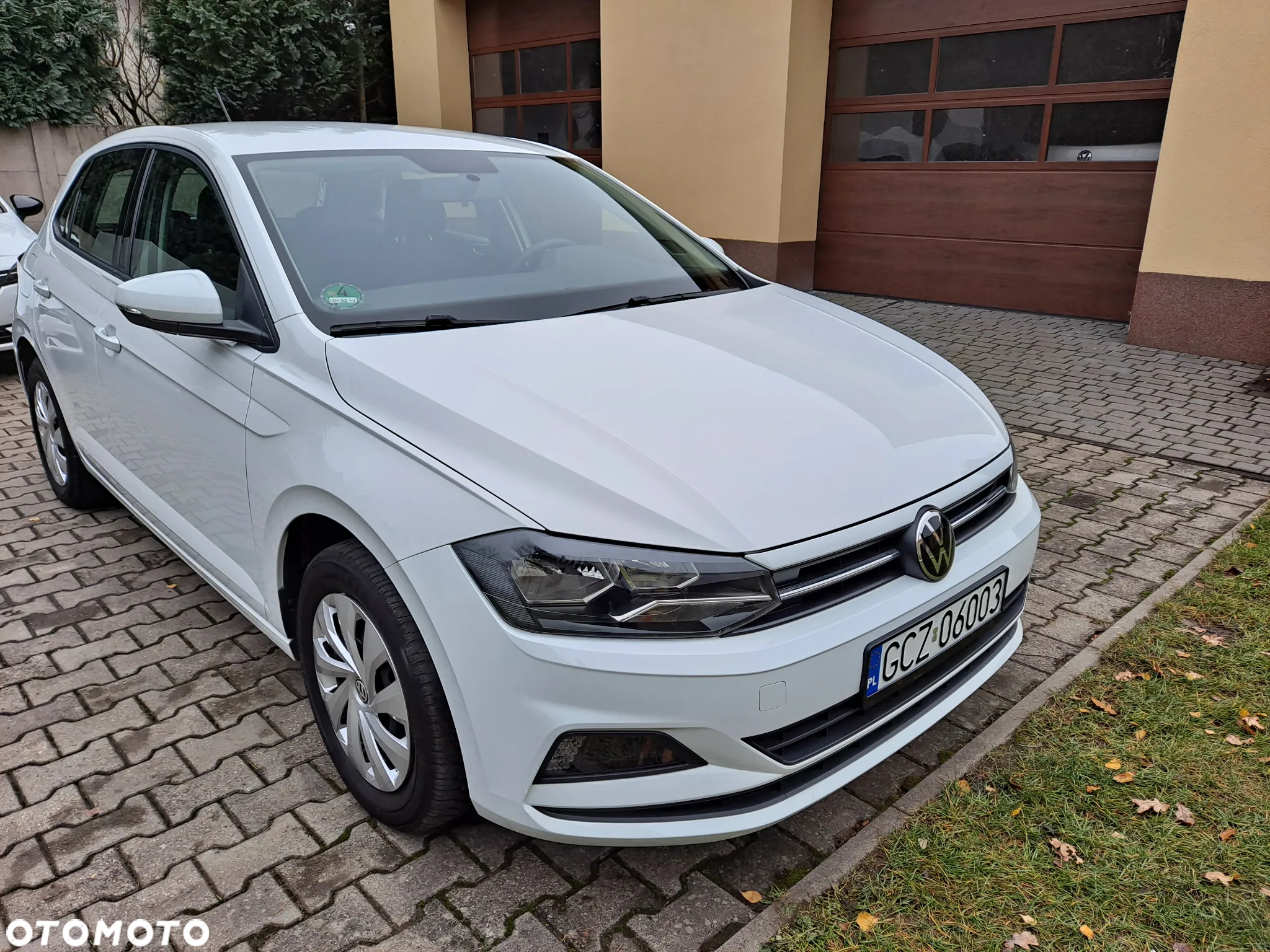 Volkswagen Polo 1.0 TSI Trendline - 3