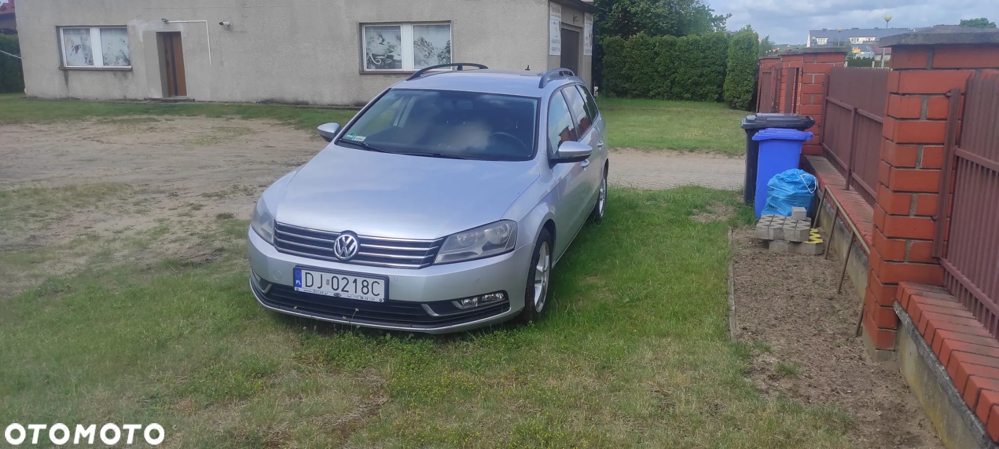 Volkswagen Passat - 2