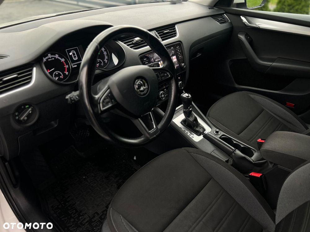 Skoda Octavia 1.4 TSI Style DSG - 8