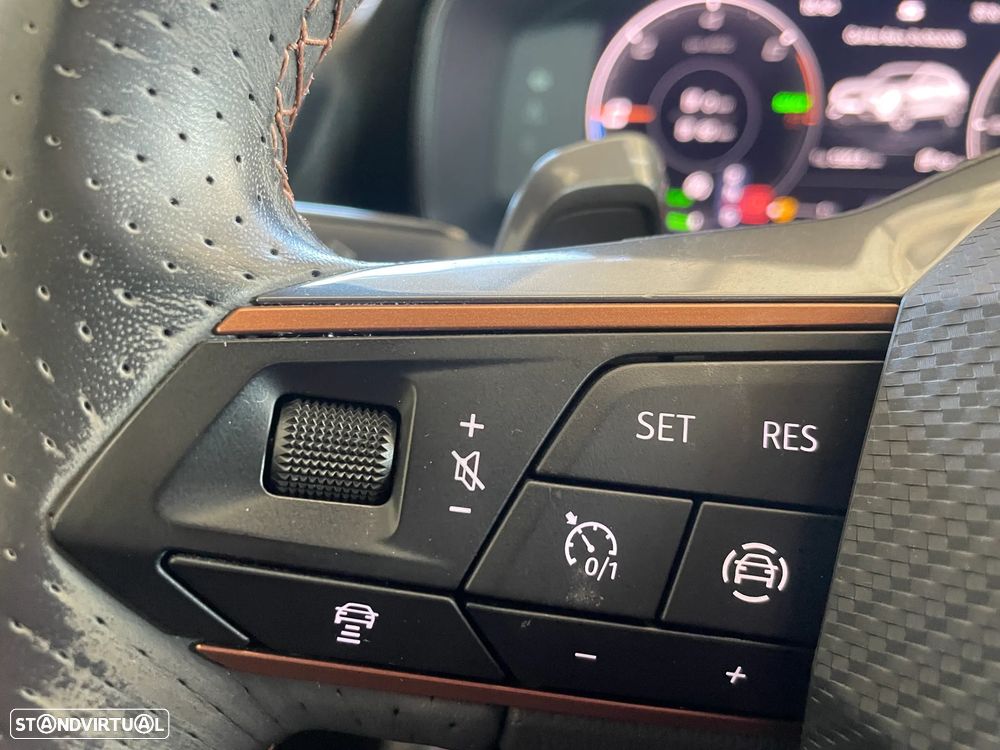Cupra Formentor 1.4 e-Hybrid DSG Priority - 27