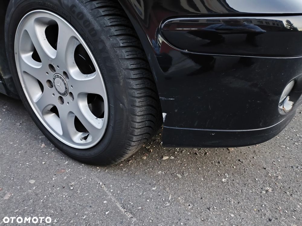 Mercedes-Benz Klasa C 180 T Kompressor Classic - 13