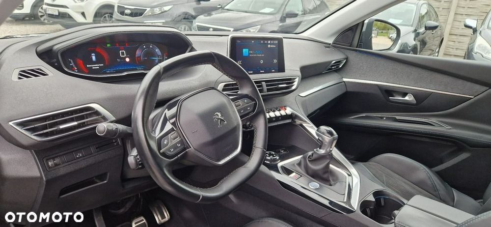 Peugeot 3008 - 26