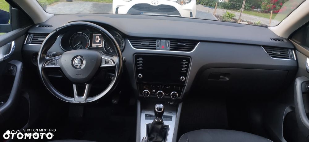Skoda Octavia 1.6 TDI Style - 9