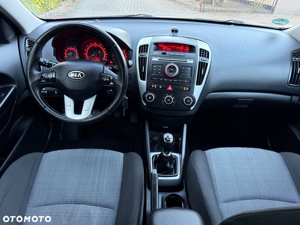 Kia Ceed 1.6 CVVT ISG Vision - 7
