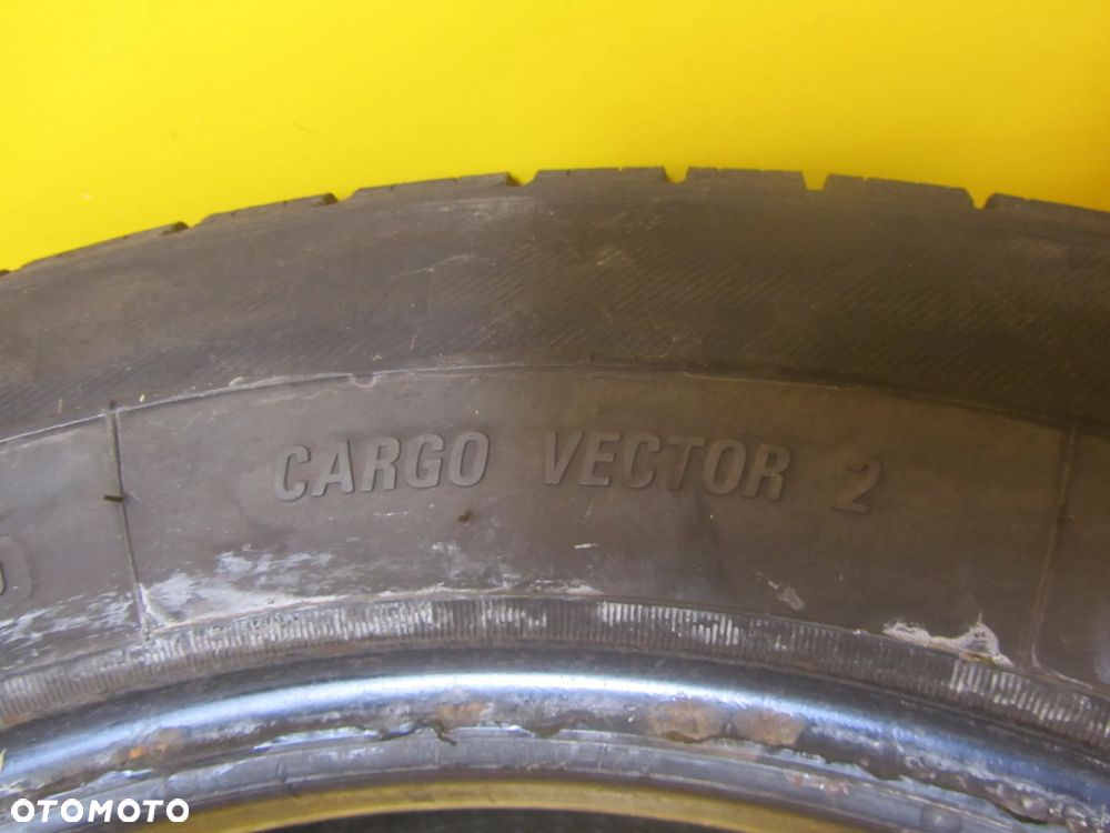 Opona Goodyear Cargovector 2  205/65  R16C - 4