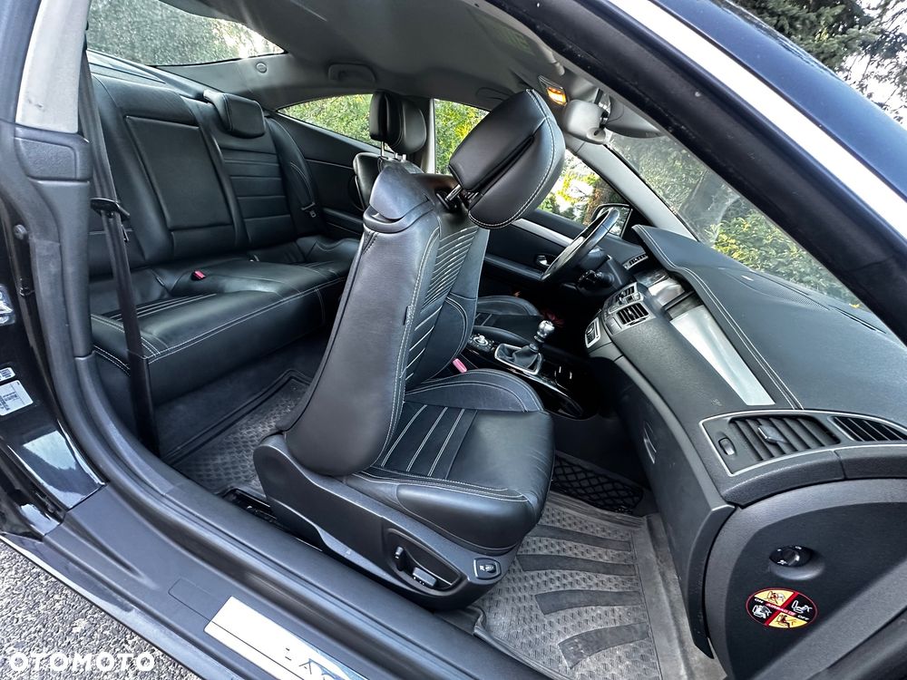 Renault Laguna 2.0 dCi FAP Dynamique - 16