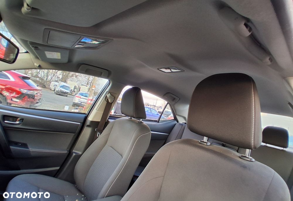 Toyota Corolla 1.6 Comfort - 12