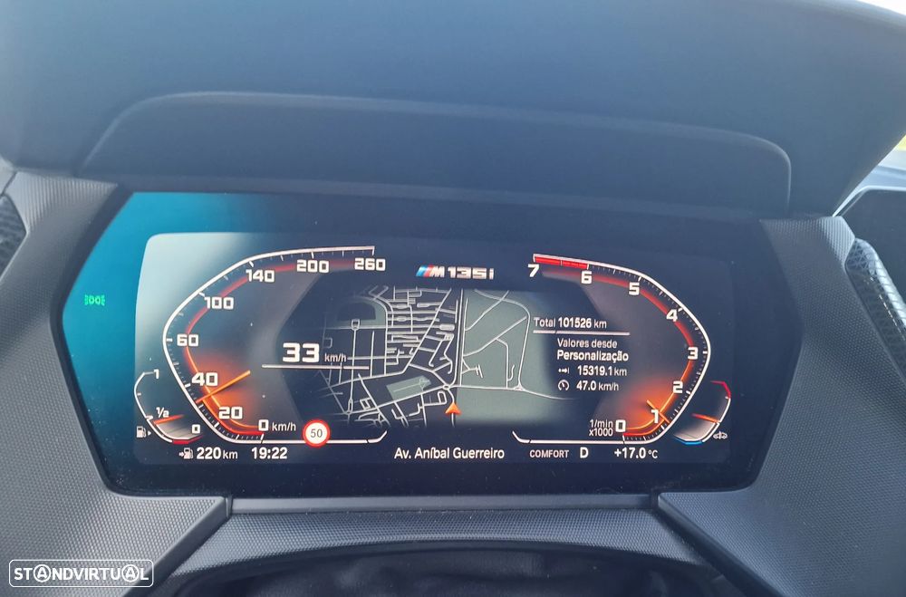 BMW M135i xDrive - 29
