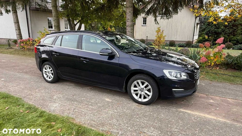 Volvo V60 2017 photo 5