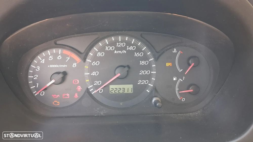 Honda Civic 1.6 LS - 8