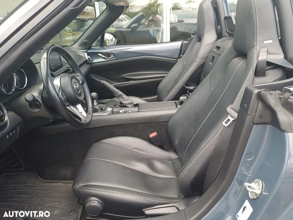 Mazda MX-5 G184 Revolution Top - 11