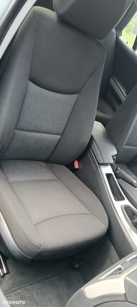 BMW Seria 3 - 22