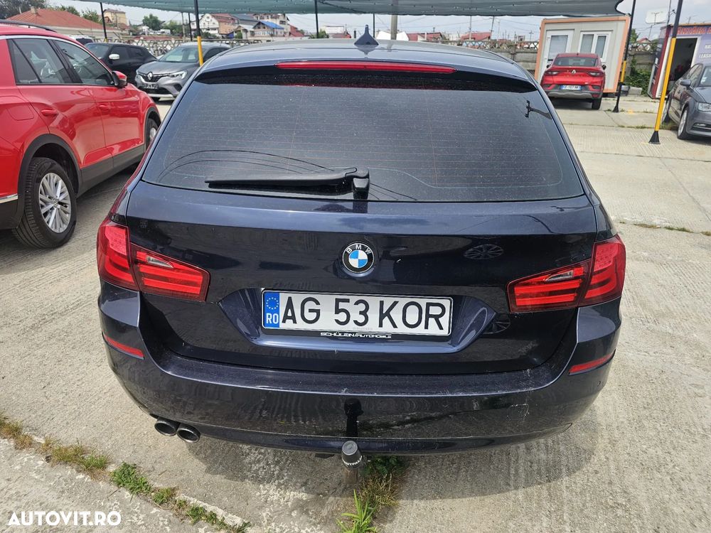 BMW Seria 5 520d Touring - 5