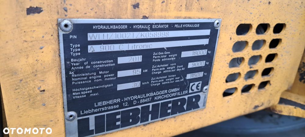 Liebherr 900 - 3