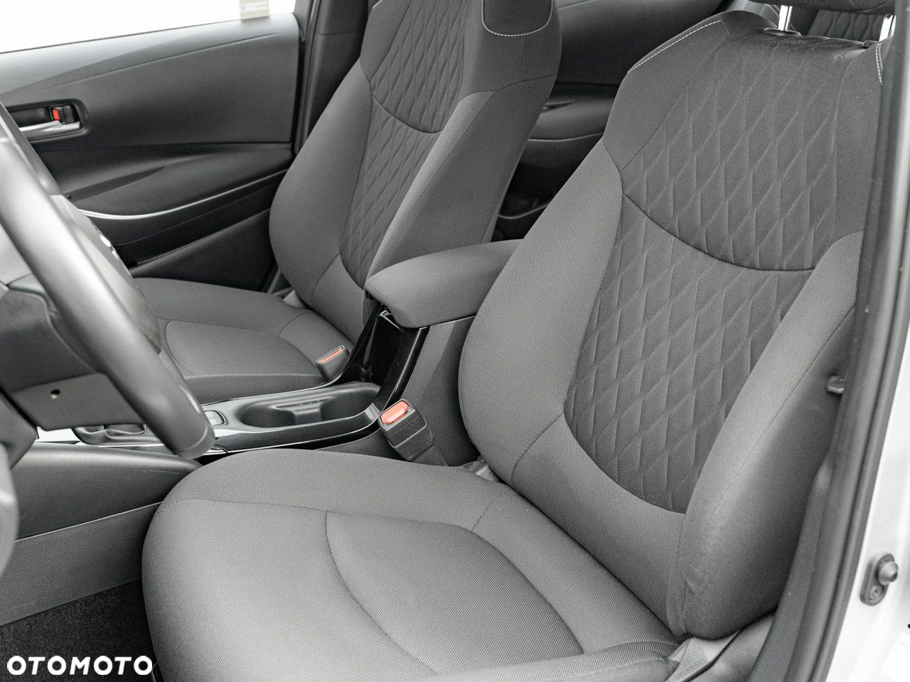 Toyota Corolla 1.5 Comfort - 15