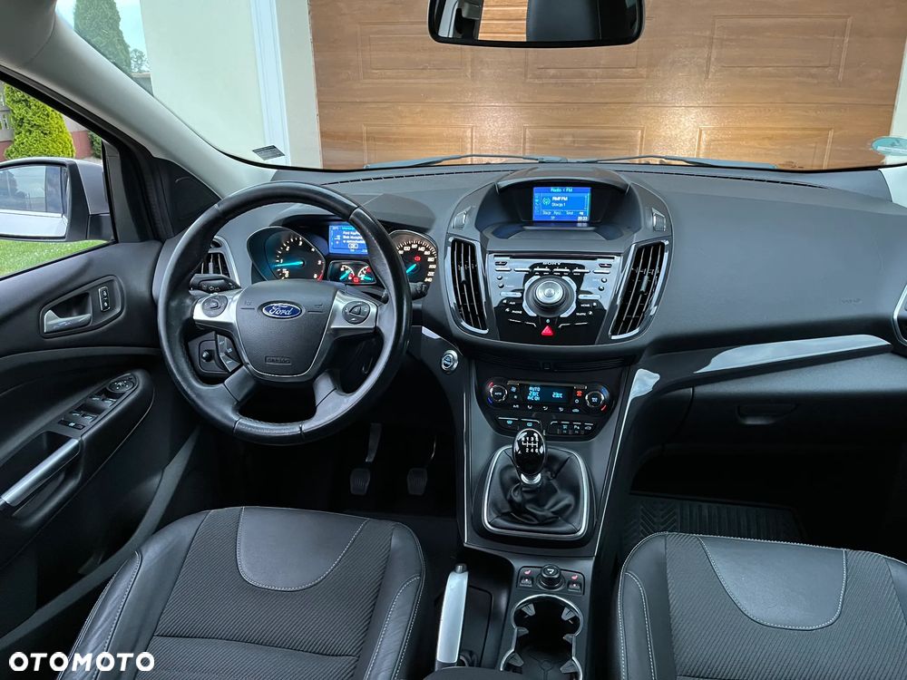 Ford Kuga 2.0 TDCi 4x4 Individual - 33