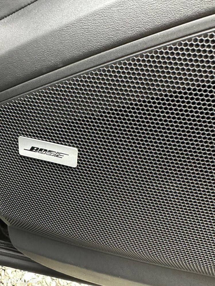 Porsche Cayenne S - 13