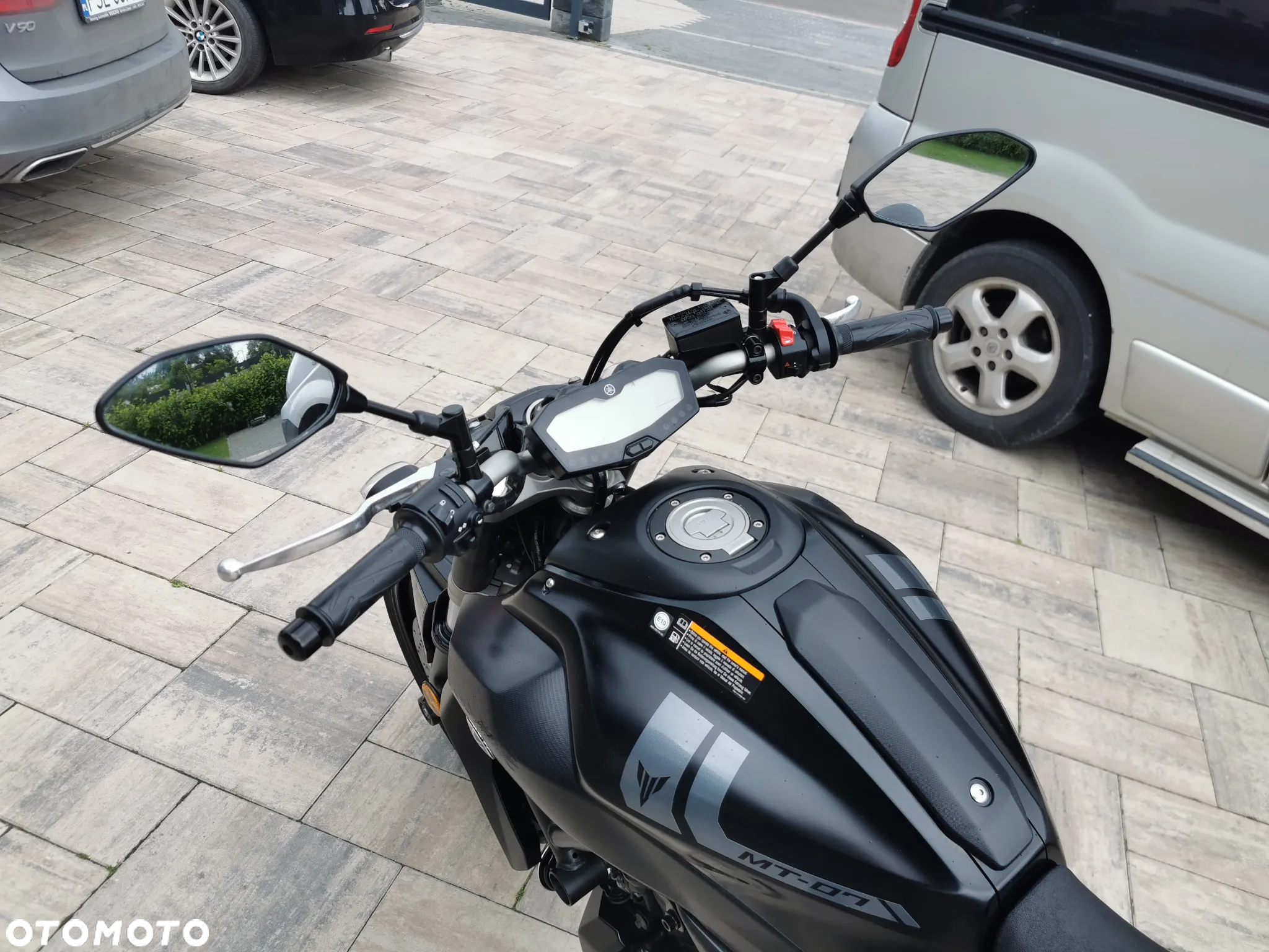 Yamaha MT - 30
