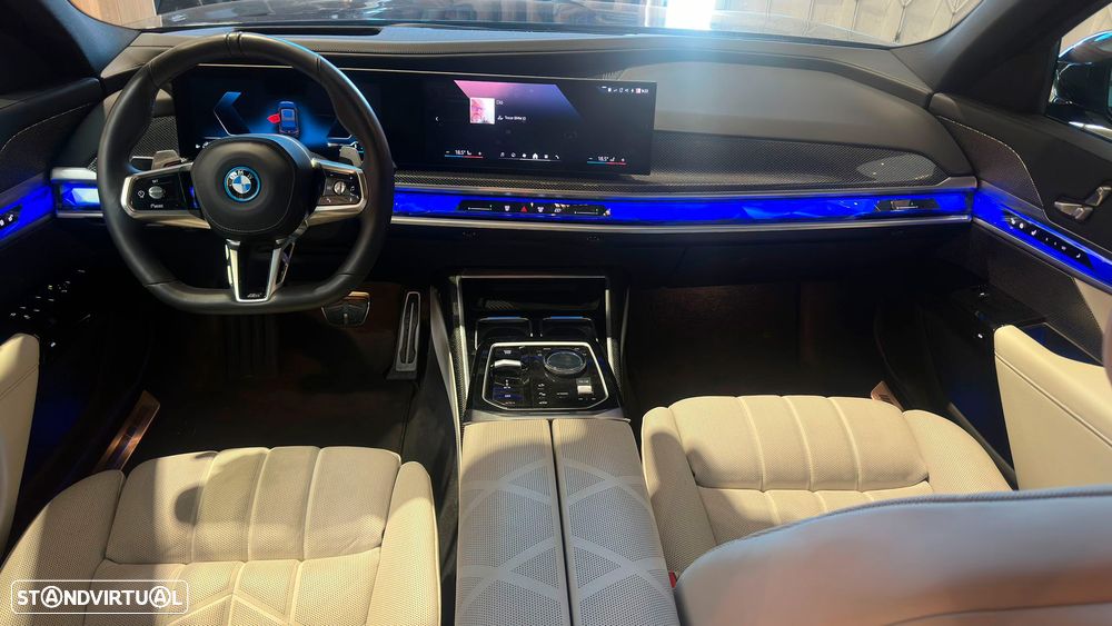 BMW 750 750e xDrive Pack Desportivo M Pro - 10